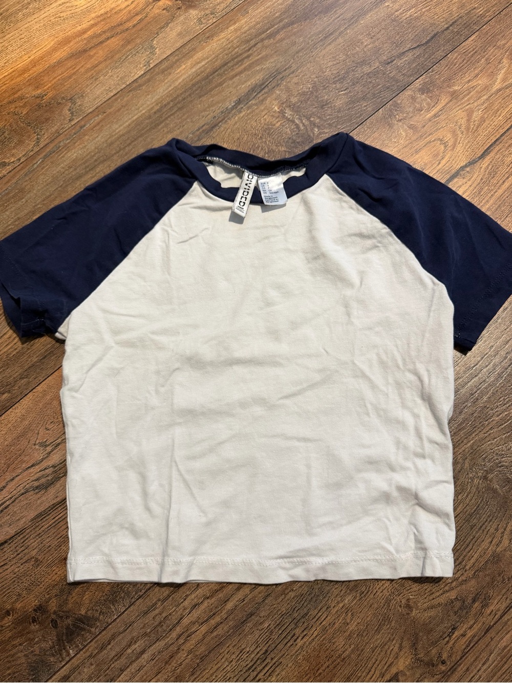 Divided baby tee